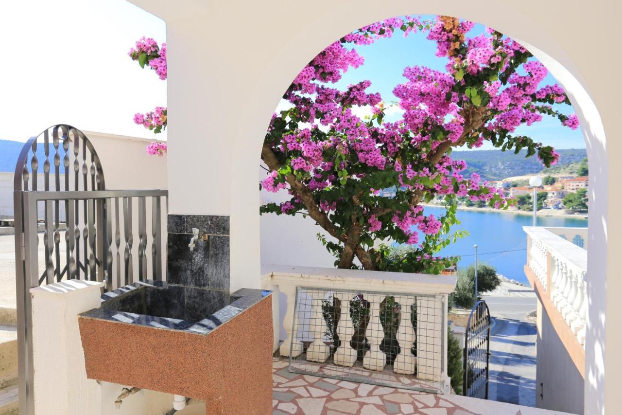 Apartments By The Sea Marina, Trogir - 9037 Bagian luar foto