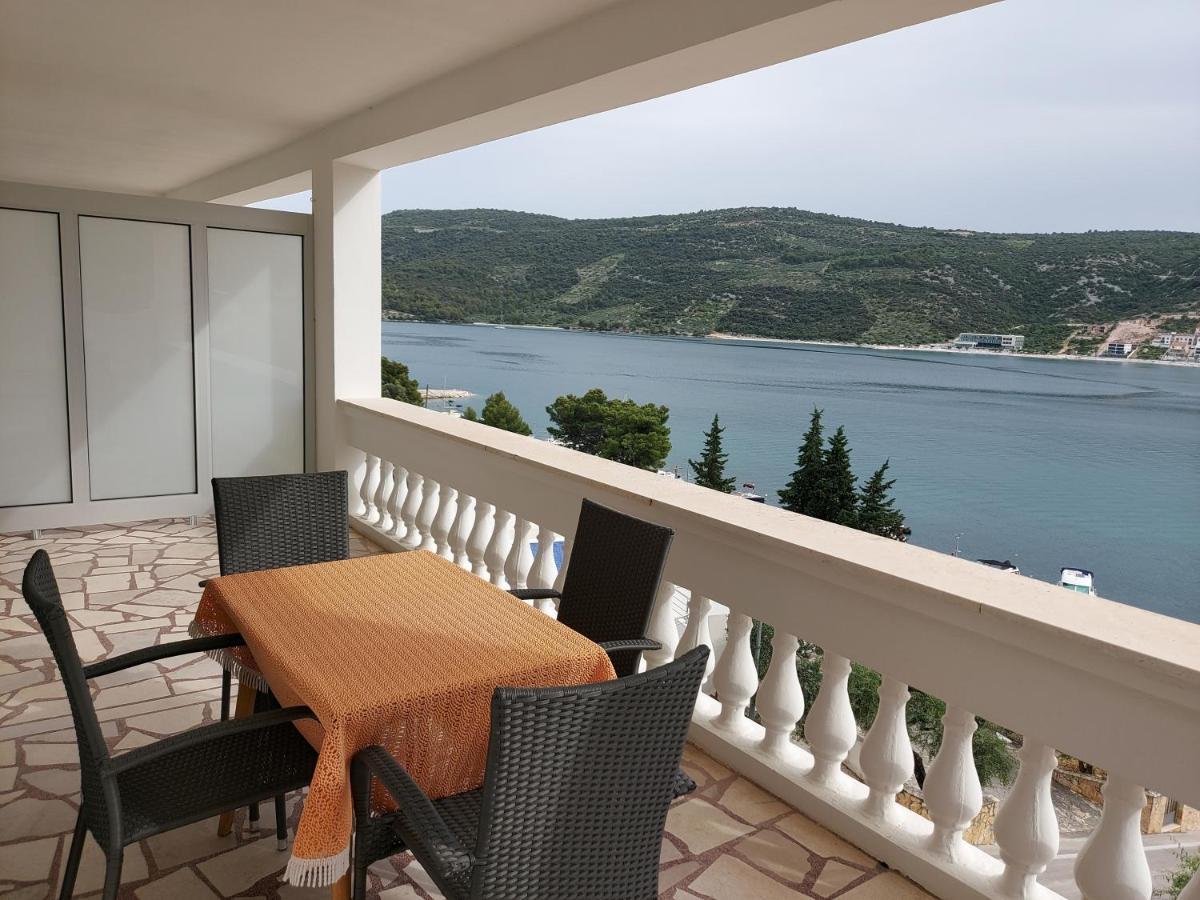 Apartments By The Sea Marina, Trogir - 9037 Bagian luar foto