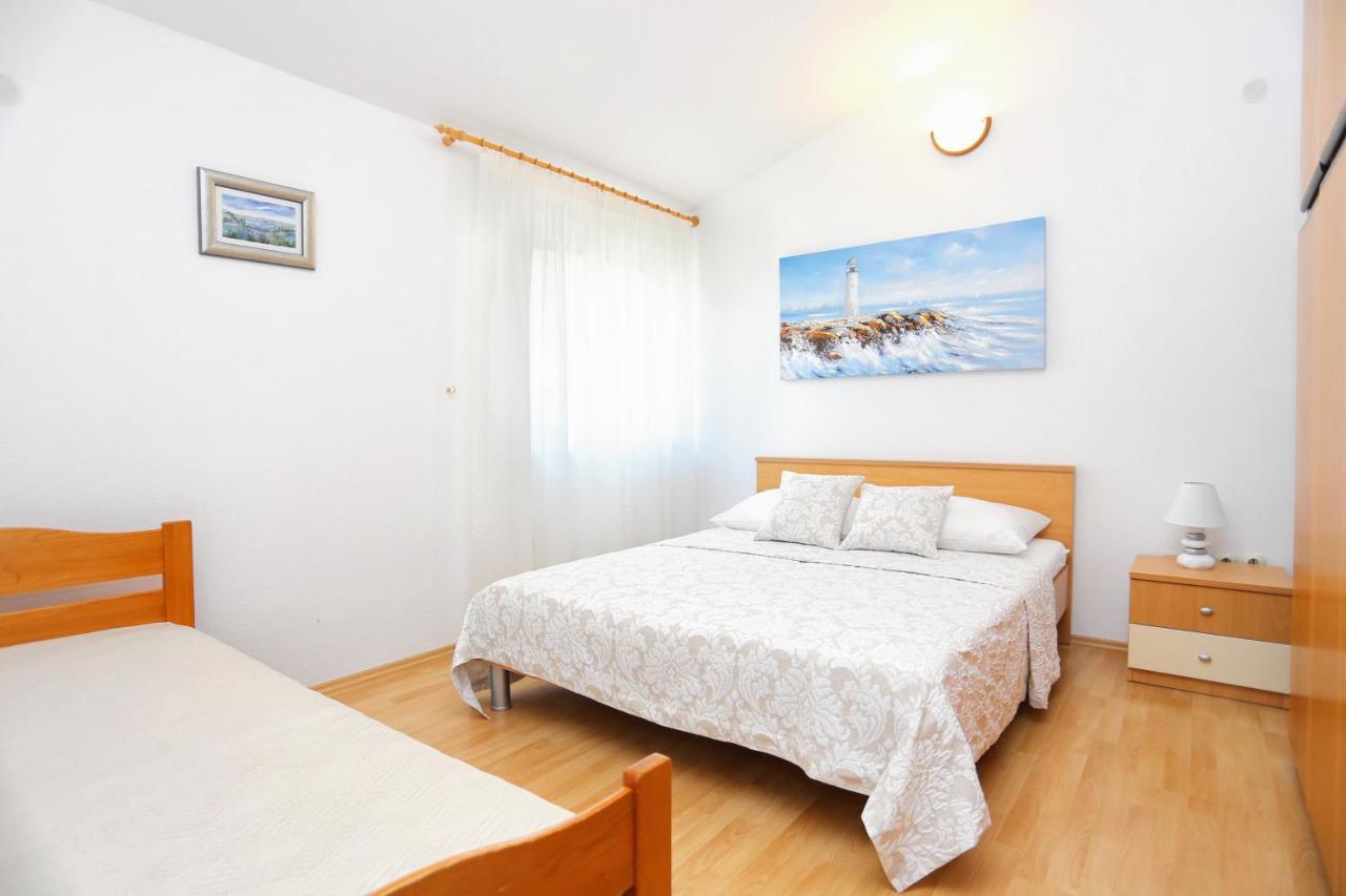 Apartments By The Sea Marina, Trogir - 9037 Bagian luar foto